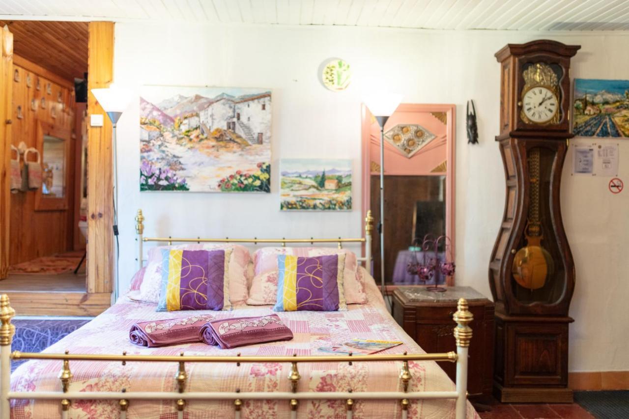 Le Portel Des Arnaud Chambres D'Hotes Durfort-et-Saint-Martin-de-Sossenac Екстериор снимка